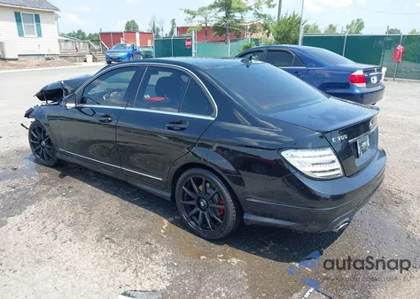 2013 Mercedes-Benz C 300 Luxury 4Matic/Sport 4Matic from USA, damaged, VIN WDDGF8AB9DR252994